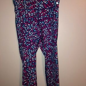 Vineyard vine leggings sizeXS. Red,white,and blue.